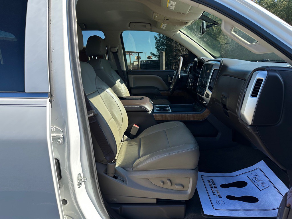 2017 GMC Sierra Image 16