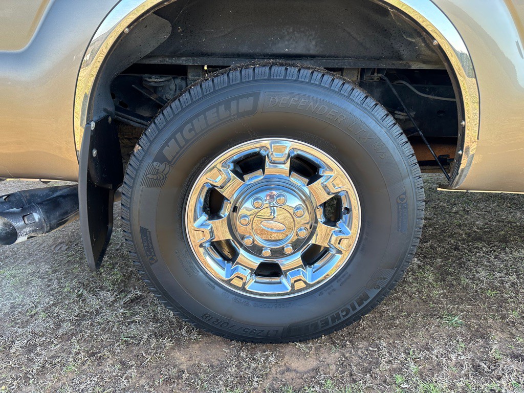 2012 Ford F-250 Image 10