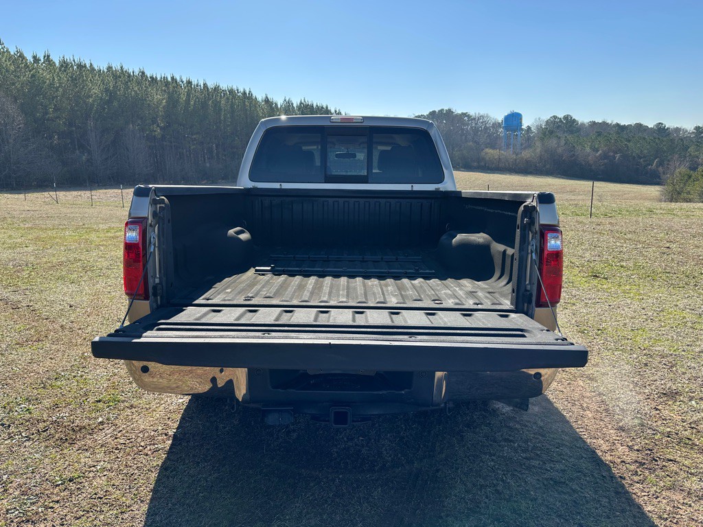 2012 Ford F-250 Image 18