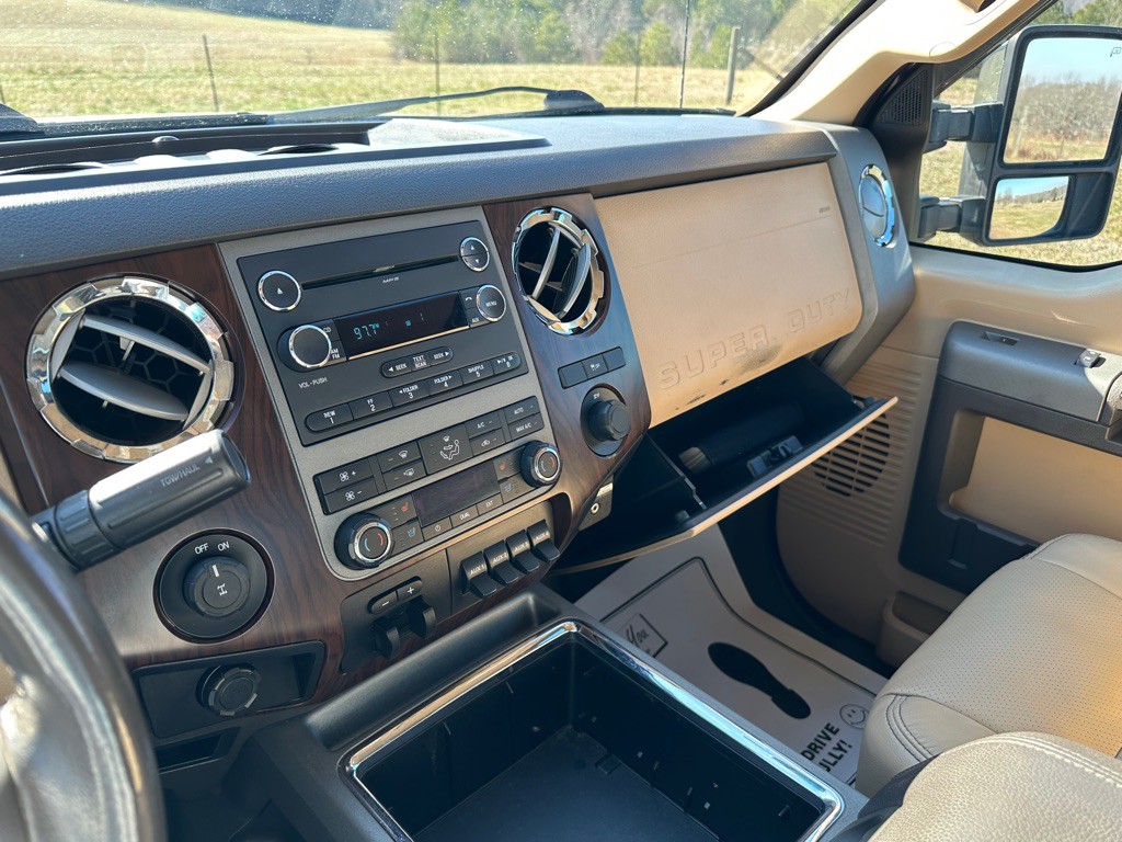 2012 Ford F-250 Image 20