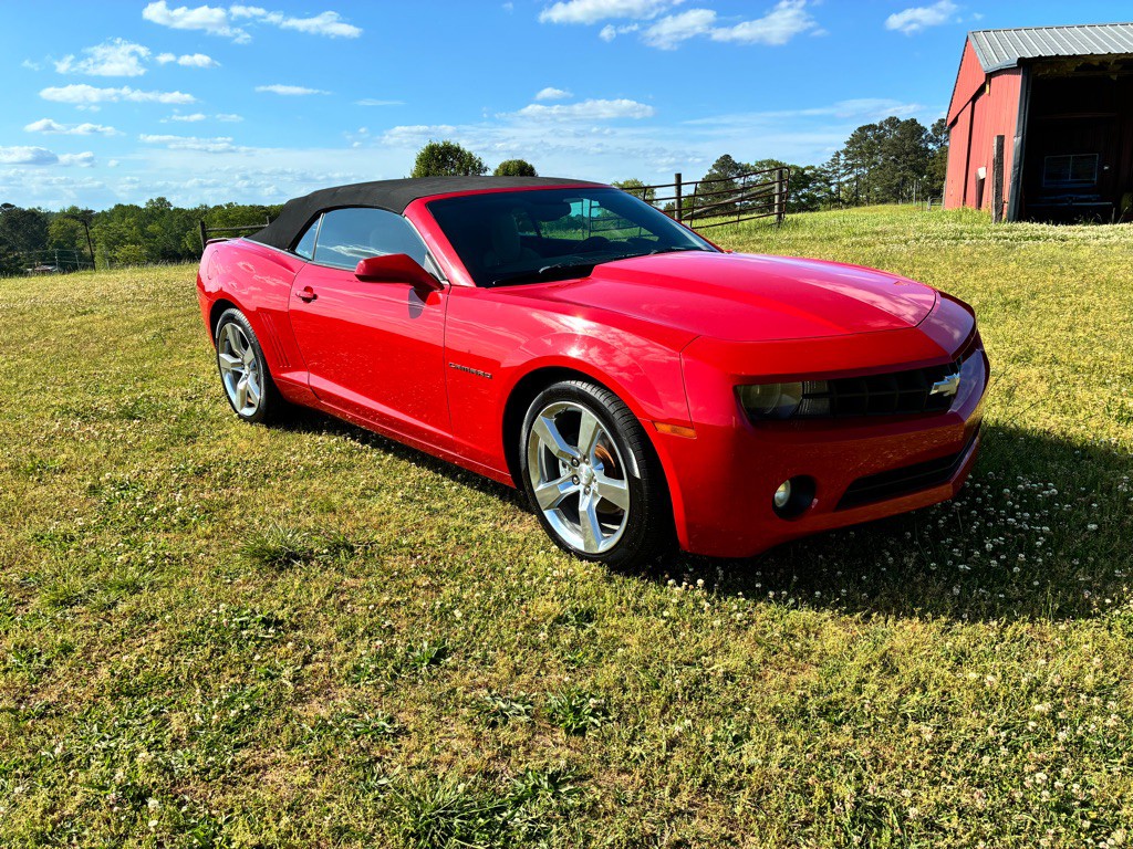 2011 Chevrolet Camaro Image 3