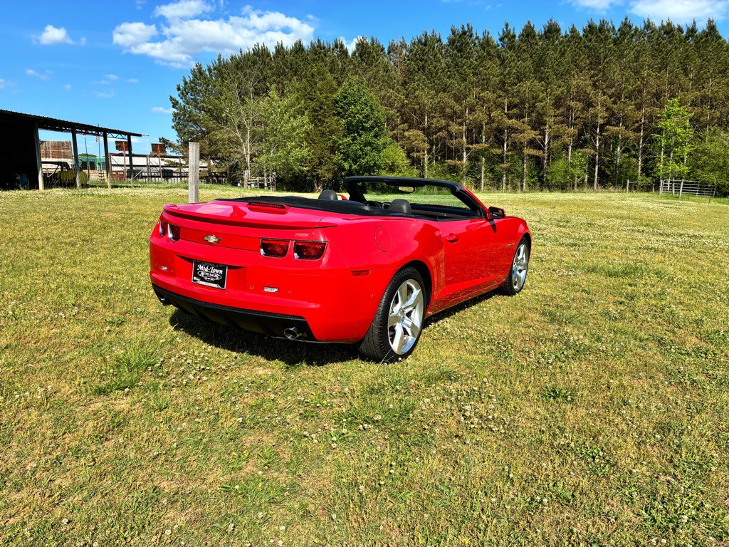 2011 Chevrolet Camaro Image 11
