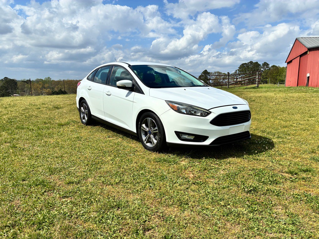 2017 Ford Focus Image 2