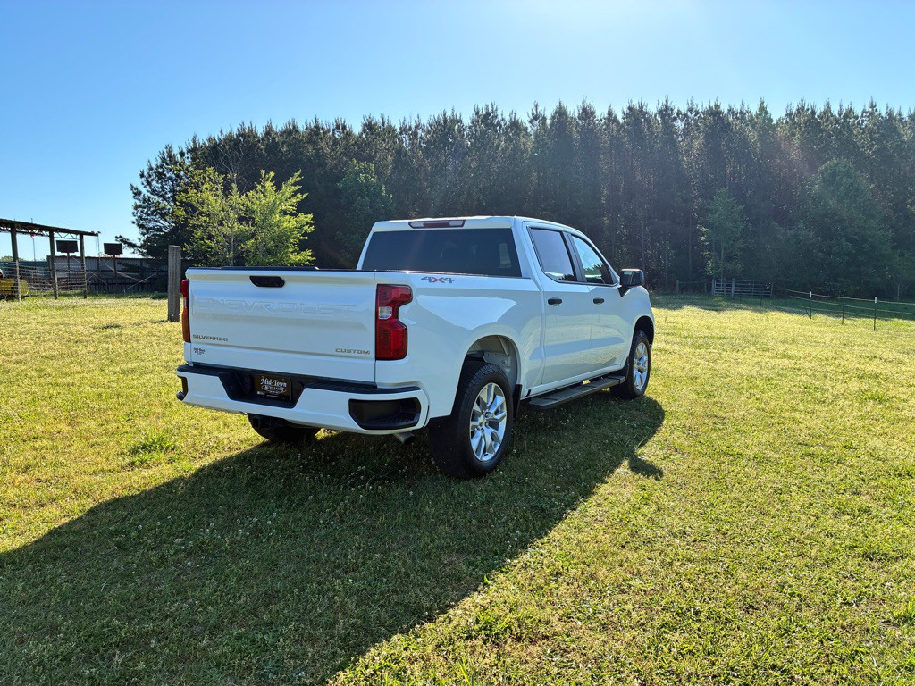 2022 Chevrolet Silverado 1500 Image 4