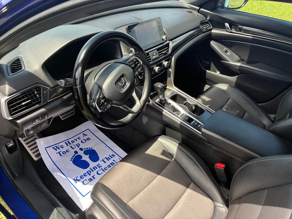 2022 Honda Accord Image 10