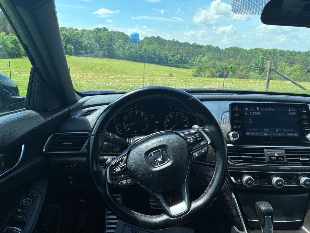 2022 Honda Accord Image 21