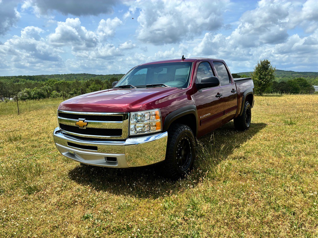 2013 Chevrolet Silverado 1500 Image 2