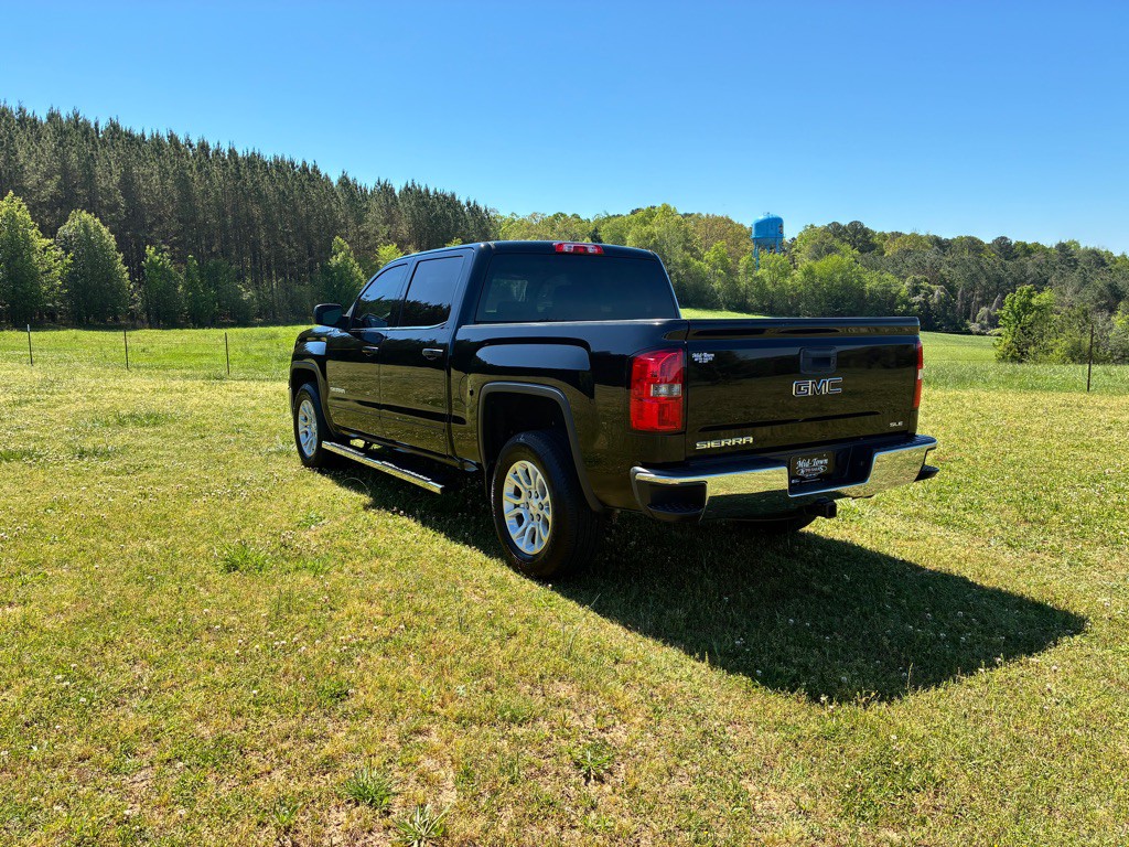 2015 GMC Sierra Image 5