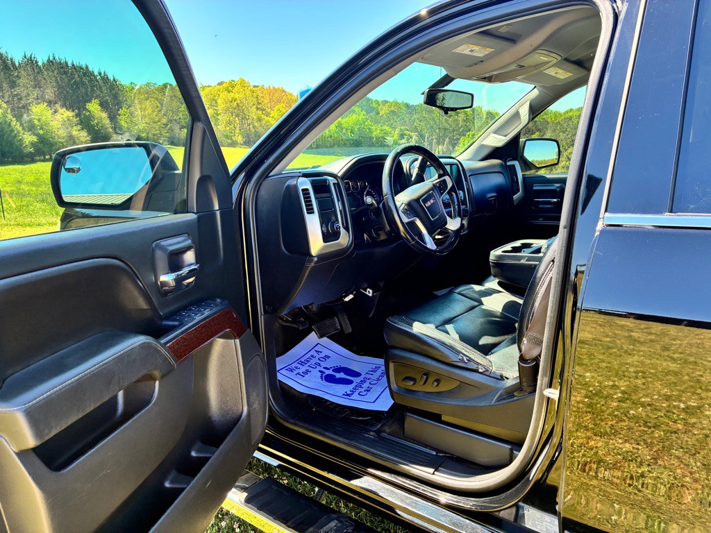 2015 GMC Sierra Image 8