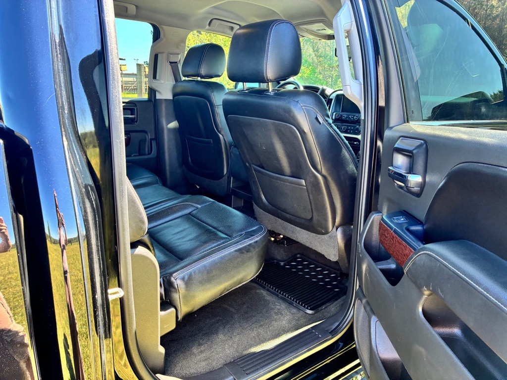 2015 GMC Sierra Image 14