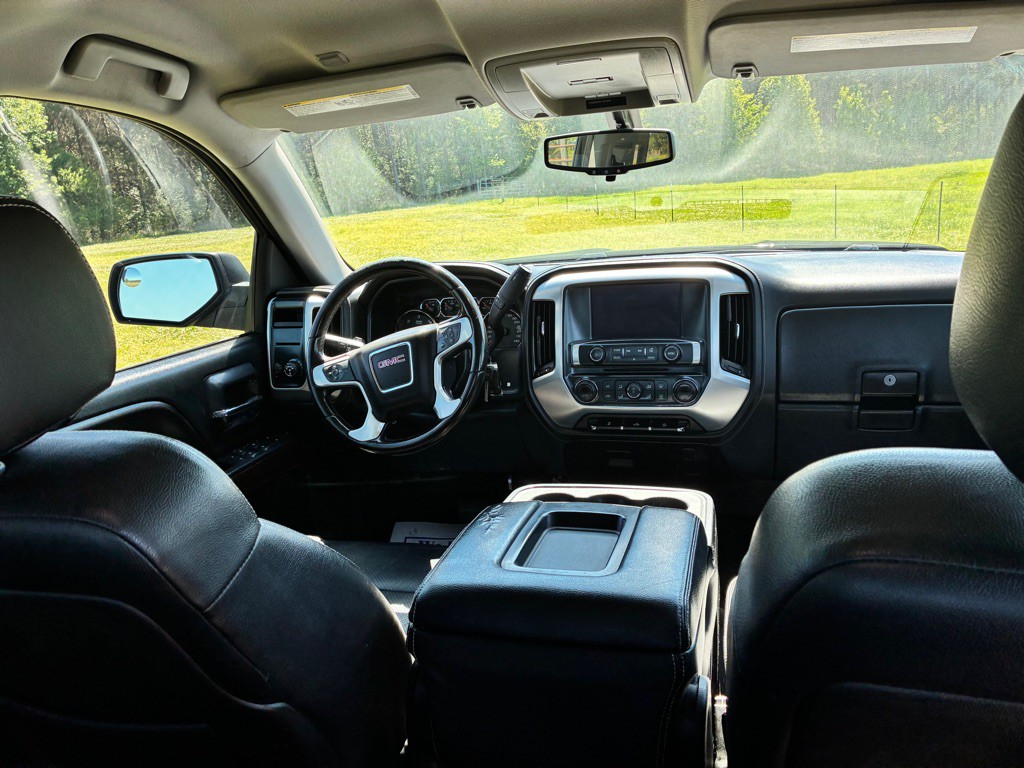 2015 GMC Sierra Image 15