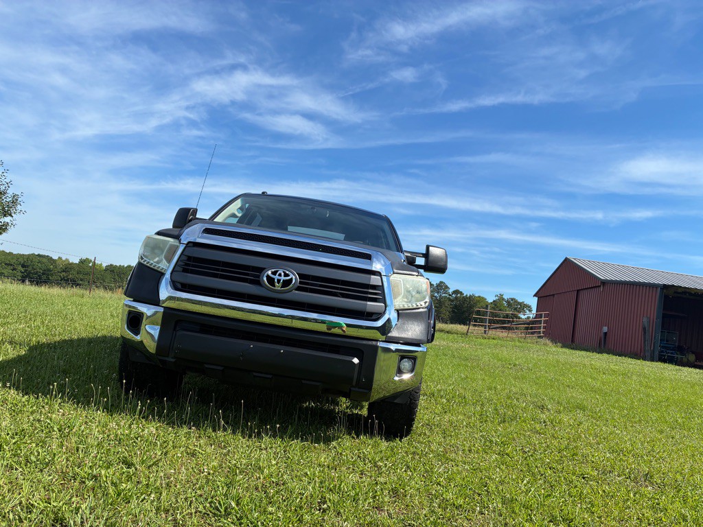 2014 Toyota Tundra Image 3