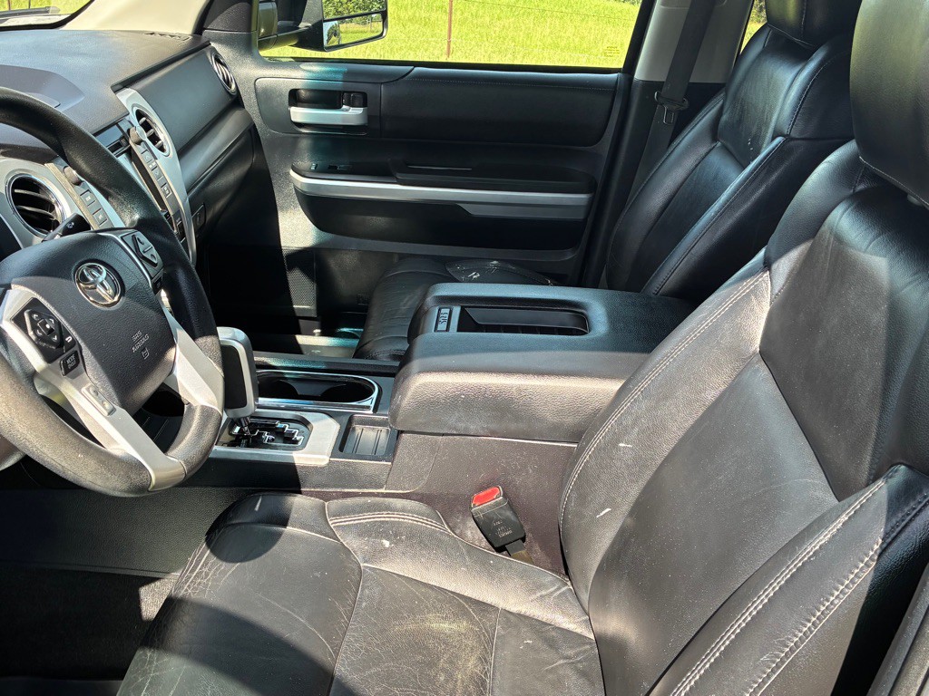 2014 Toyota Tundra Image 12