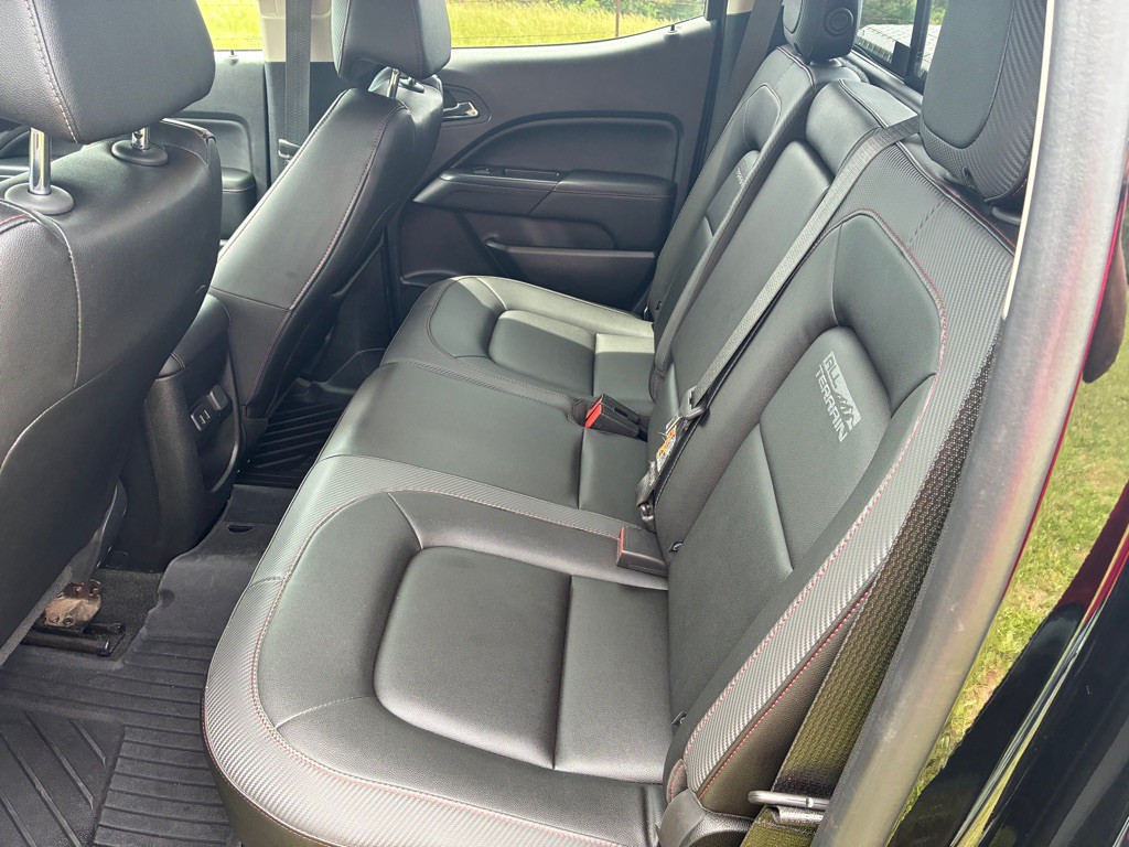 2018 GMC Canyon Image 9