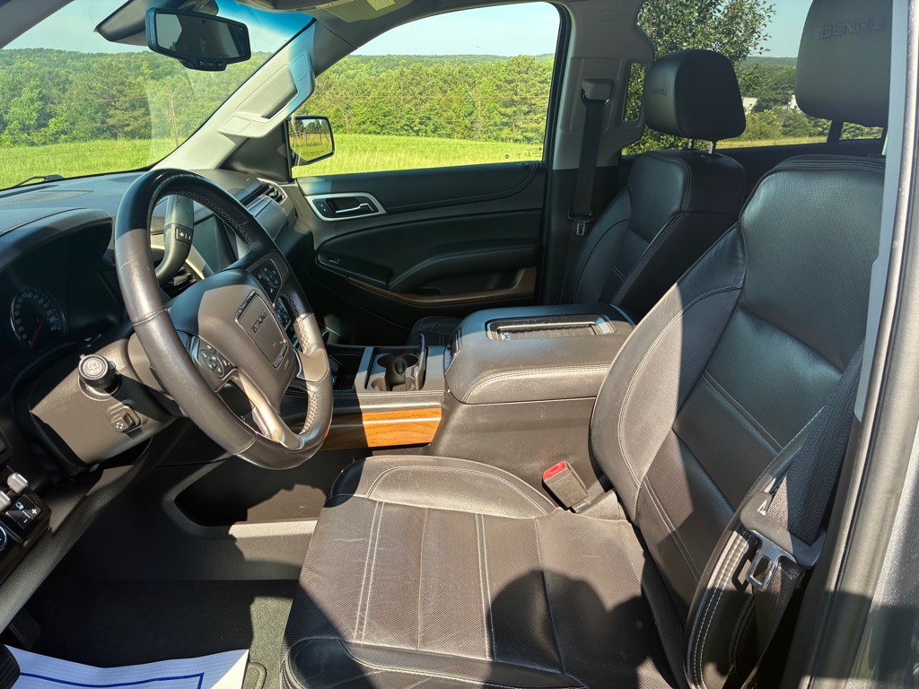 2020 GMC Yukon Image 10