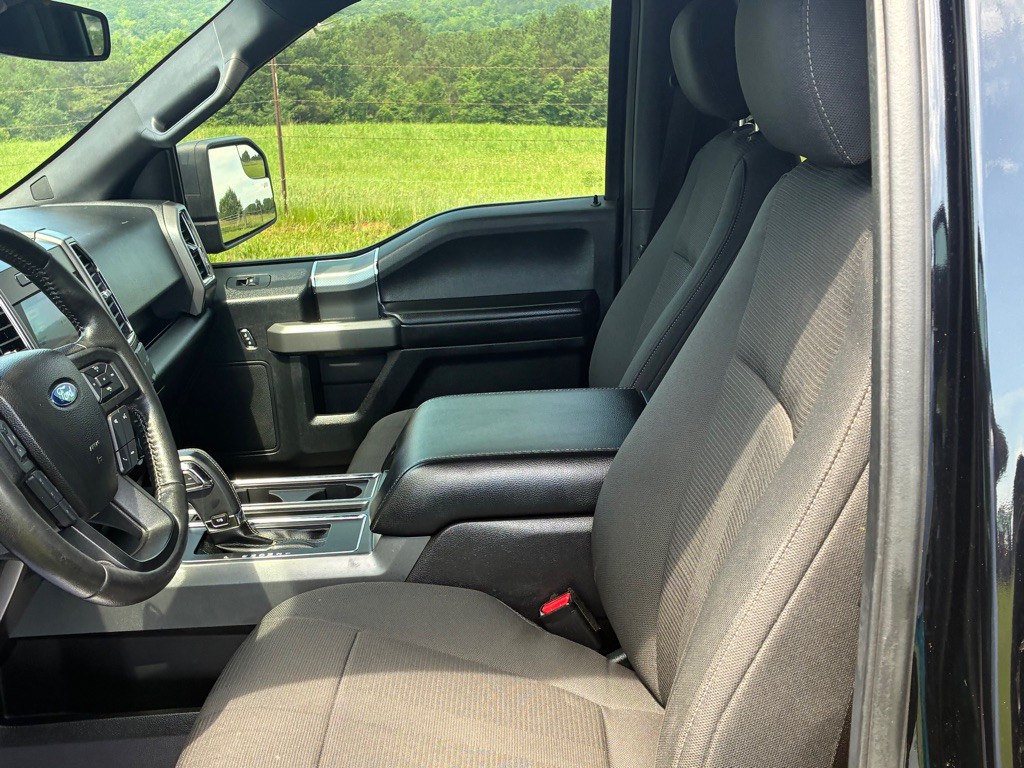 2017 Ford F-150 Image 12