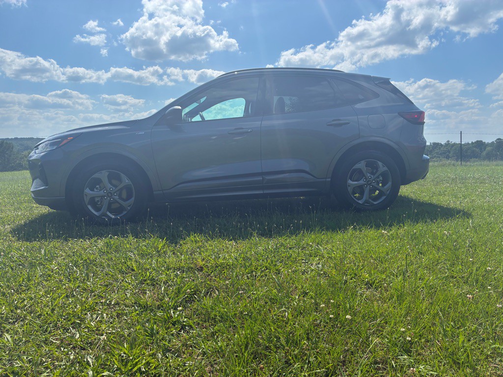 2024 Ford Escape Image 2