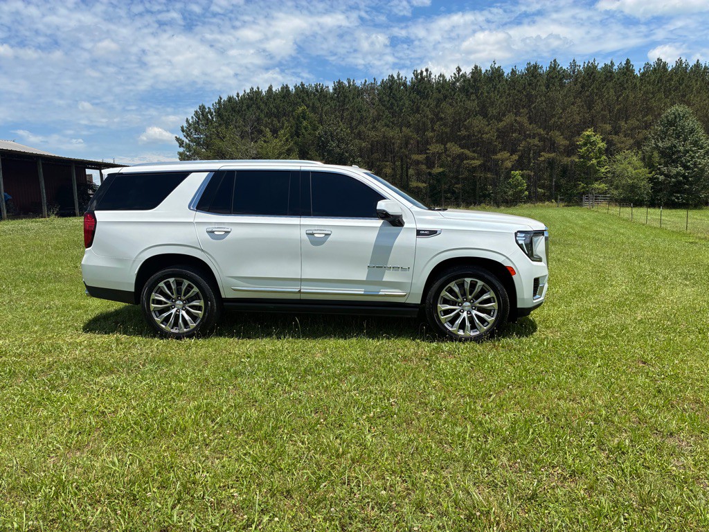 2021 GMC Yukon Image 6