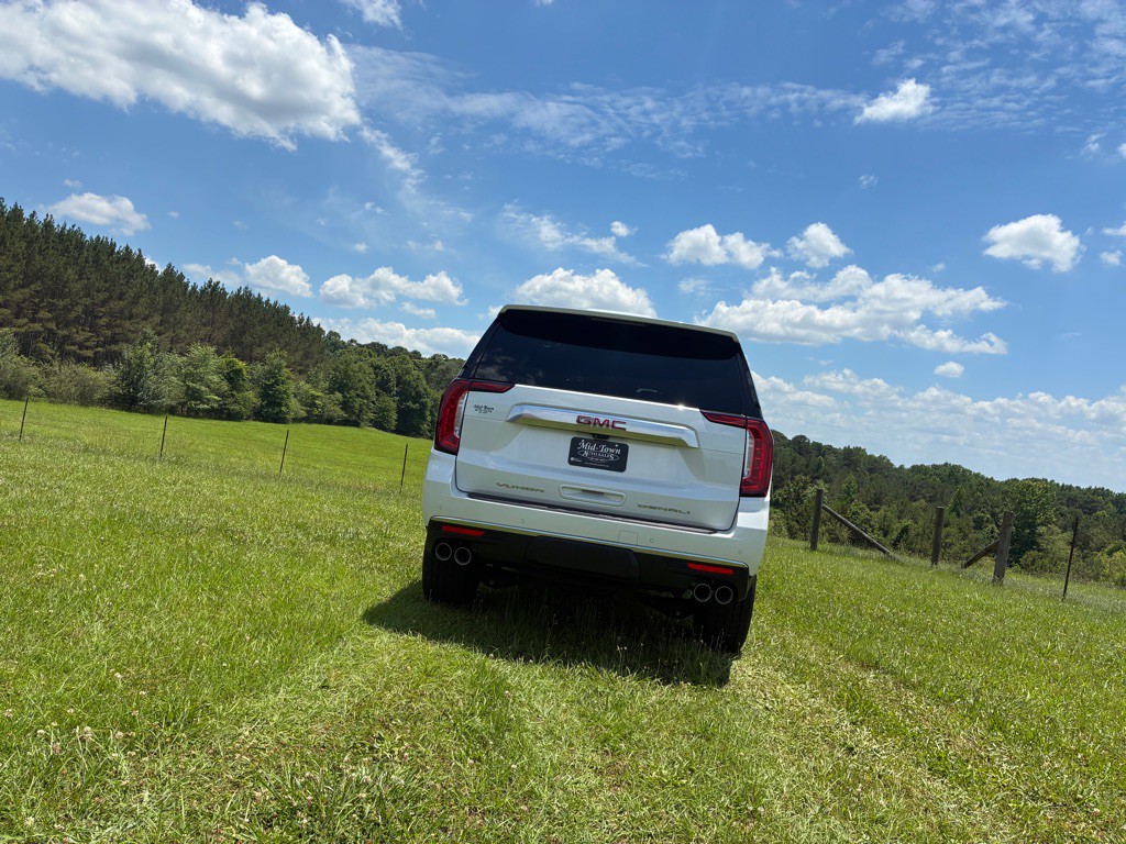 2021 GMC Yukon Image 10
