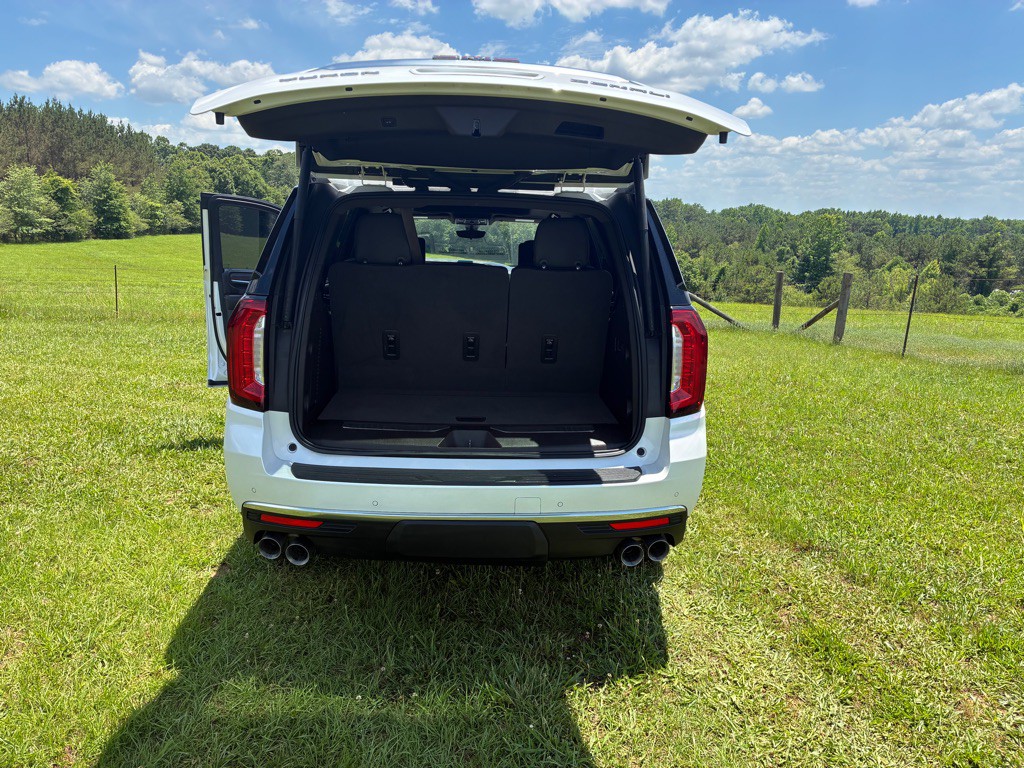 2021 GMC Yukon Image 19