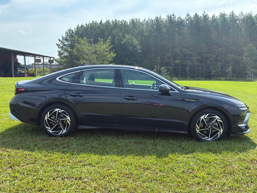 2024 Hyundai Sonata Image 7