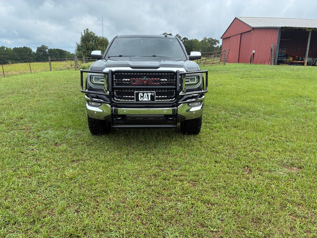 2018 GMC Sierra Image 3