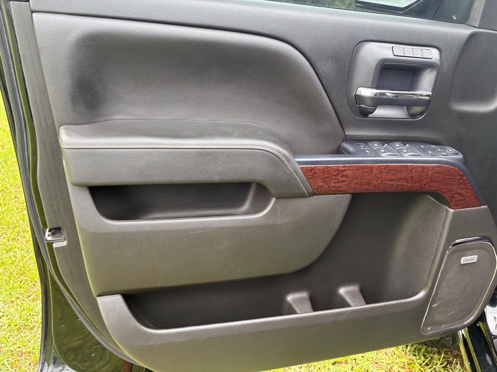 2018 GMC Sierra Image 12