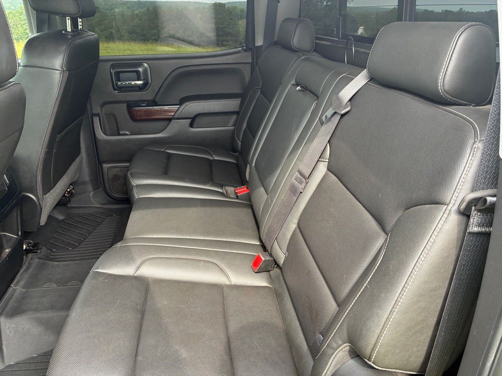 2018 GMC Sierra Image 13