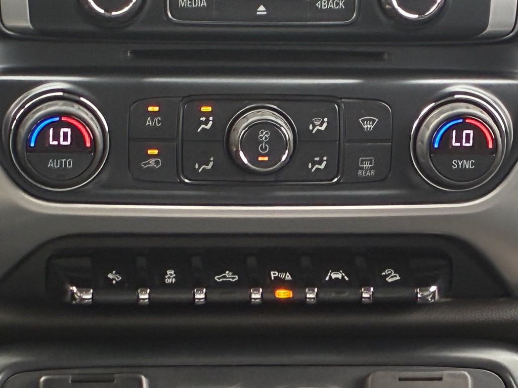 2018 GMC Sierra Image 21