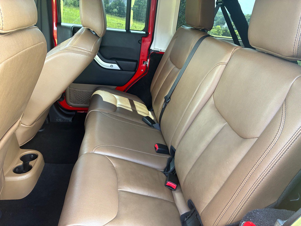 2015 Jeep Wrangler Unlimited Image 10