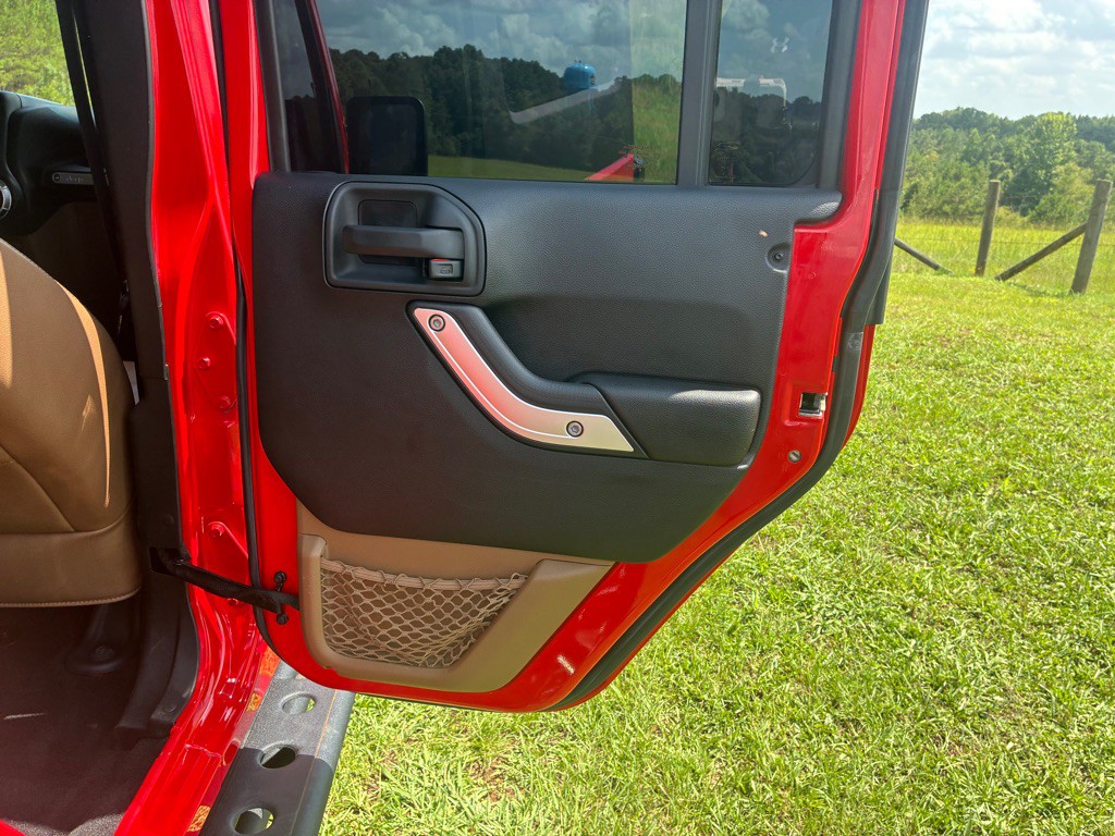 2015 Jeep Wrangler Unlimited Image 17