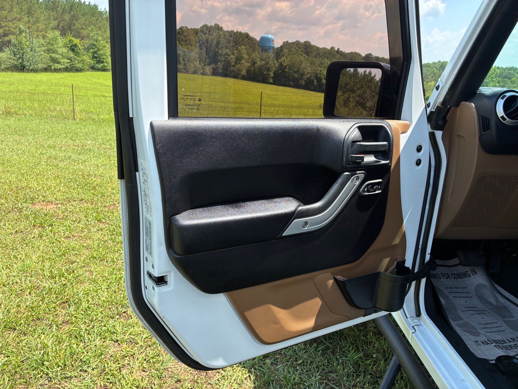 2016 Jeep Wrangler Unlimited Image 15