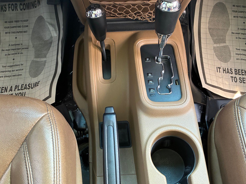 2016 Jeep Wrangler Unlimited Image 32