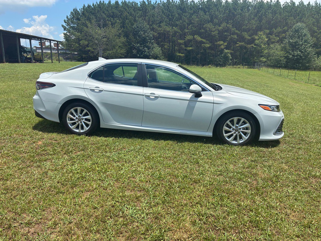 2023 Toyota Camry Image 6