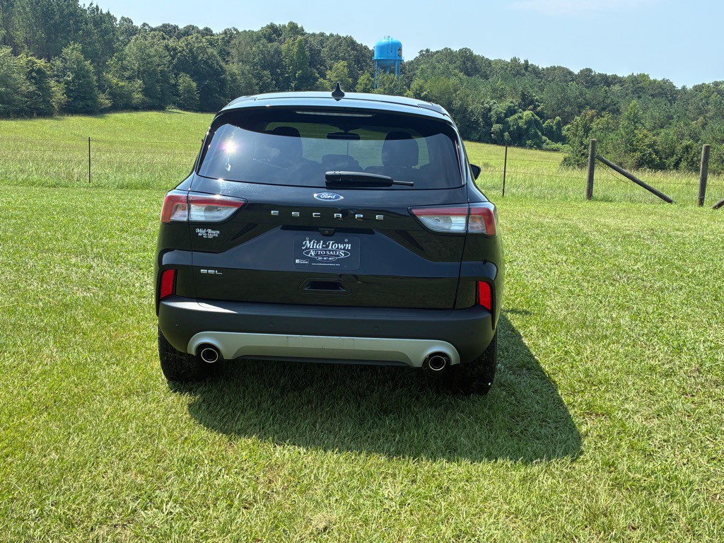 2022 Ford Escape Image 8