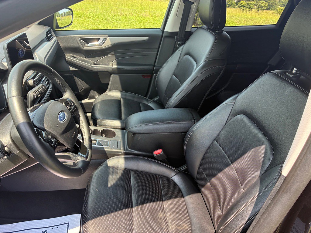2022 Ford Escape Image 14