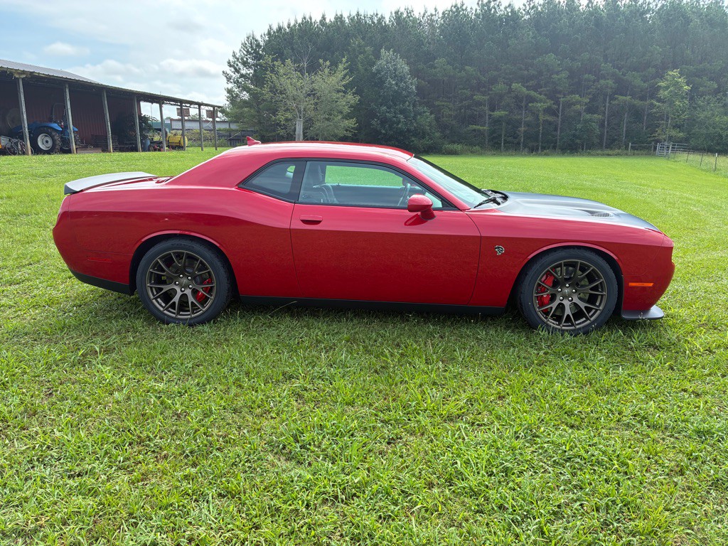 2016 Dodge Challenger Image 4