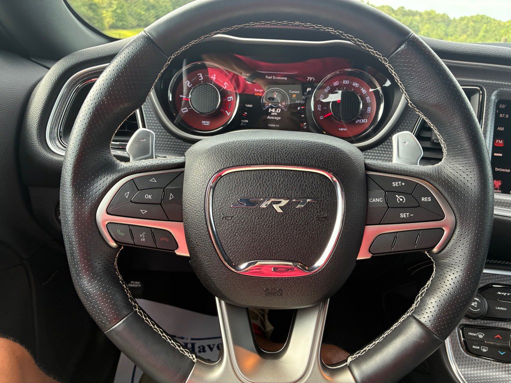 2016 Dodge Challenger Image 26