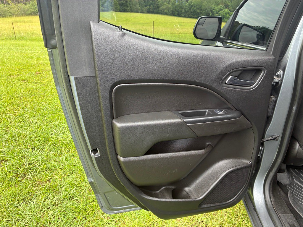 2019 Chevrolet Colorado Image 14
