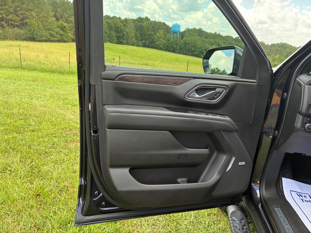 2023 Chevrolet Tahoe Image 15