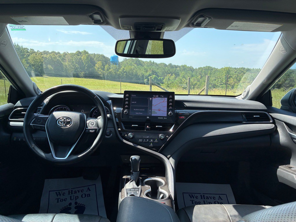 2023 Toyota Camry Image 18
