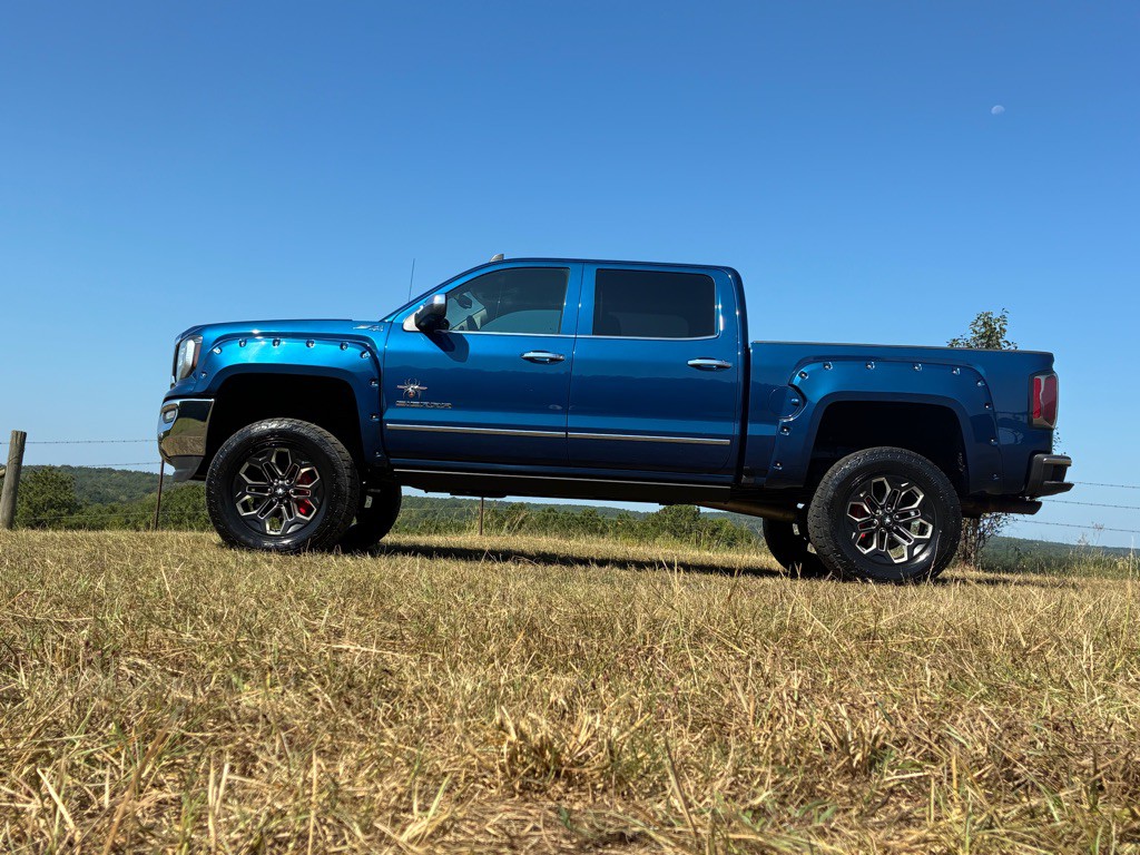 2017 GMC Sierra Image 3