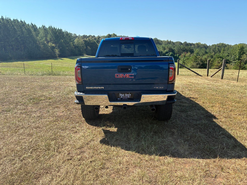 2017 GMC Sierra Image 10
