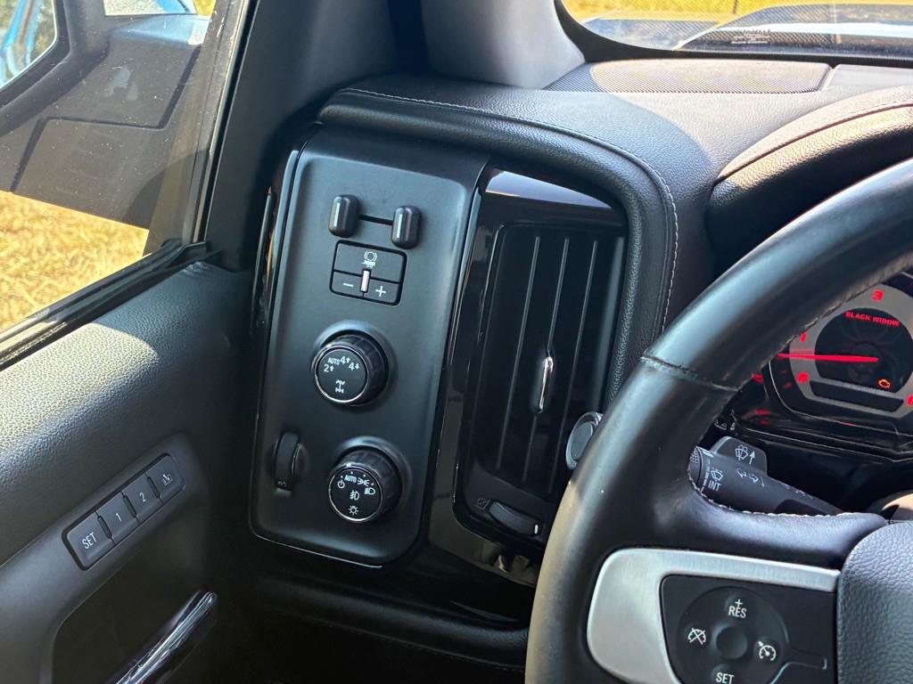 2017 GMC Sierra Image 31