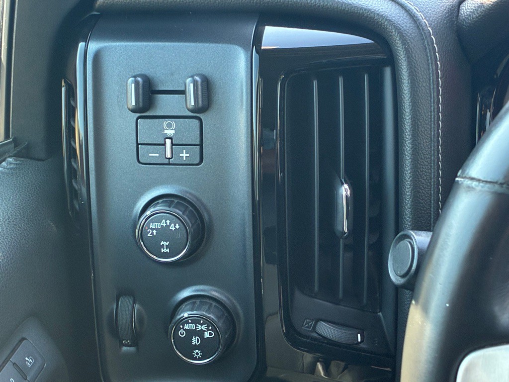 2017 GMC Sierra Image 33