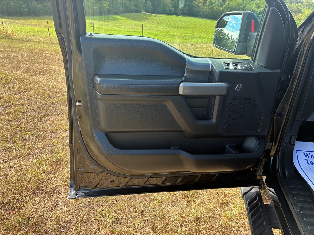 2015 Ford F-150 Image 10