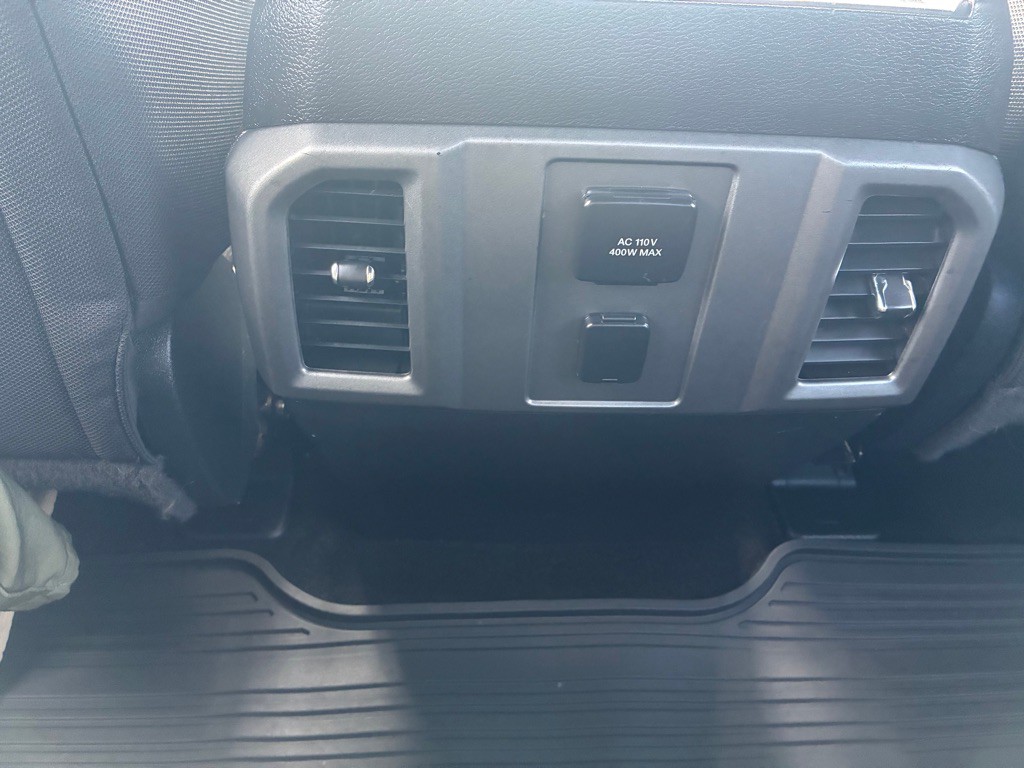 2015 Ford F-150 Image 16