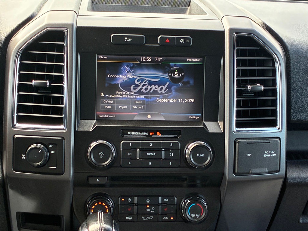 2015 Ford F-150 Image 22