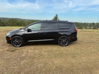 Image for 2019 Chrysler Pacifica Limited ID: 7672508