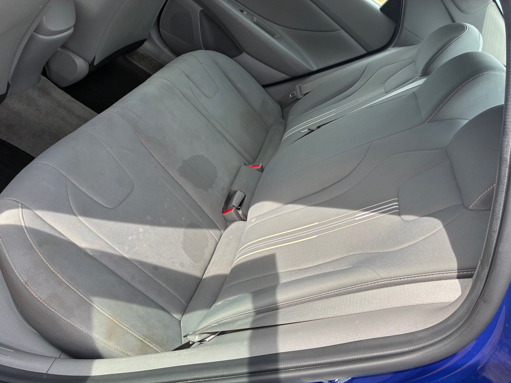 2023 Hyundai Elantra Image 11